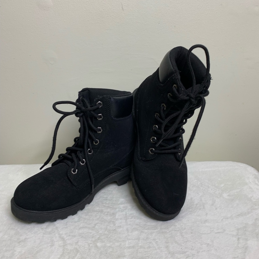 Lugz Empire High-Top Water-Resistant Boots  Sz 7